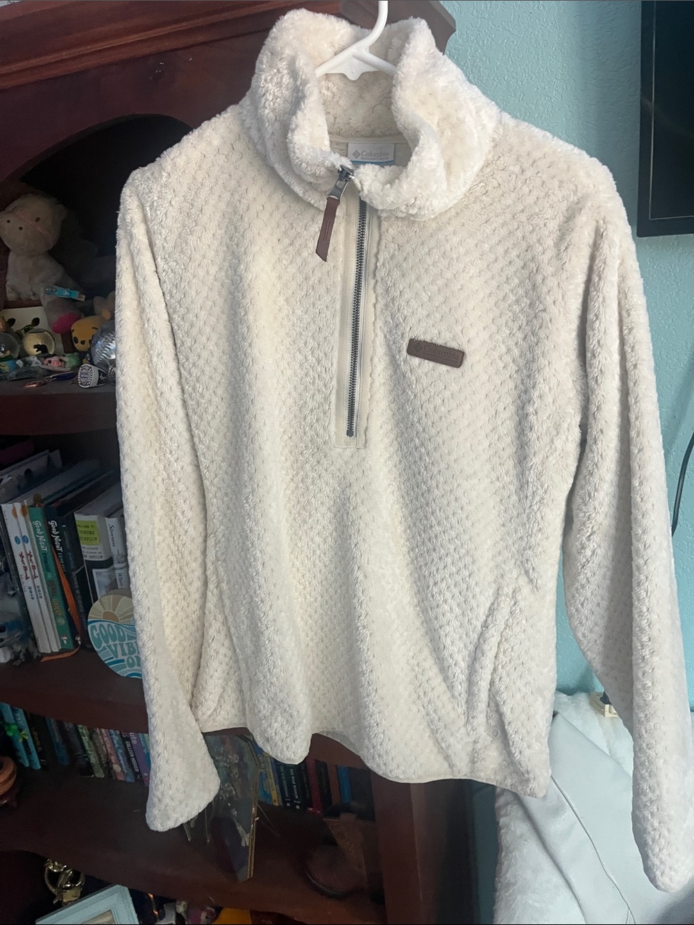 Columbia Cream Sherpa Quarter-Zip Pullover